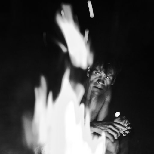 In April, 2018, Aladino, a native Bora shaman, is in one of the nocturnal sessions of conversation with the spirits inside the Bora maloca, near the village of Pebas, in the Peruvian Amazon. These sessions are to offer elements of the Bora tradition such as the coca plant, tobacco and ampiri (a mixture of tobacco with salt from forest trees). Only by doing all that, he can ask for the spirit’s protection and to keep his enemies from rival tribes outside and away from him and his family. On this particular session, Aladino is very concentrated and trying to find out who is putting curses on him and his family for the past two years. Over these years, he almost died from an internal bleeding, his mother suddenly passes away and now his father is very ill.