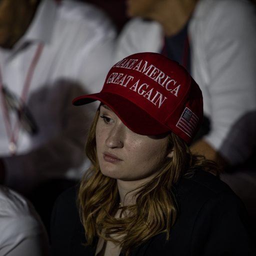 Supporters at the Donald Trump’s Save America rally in Prescott, Arizona on July 22, 2022. © Adriana Zehbrauskas.