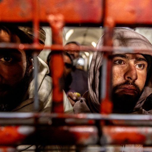 Kandahar, Afghanistan, 2022. 1,700 prisoners arrested for drug use are crowded into the city's central prison. © Pascal Maitre.